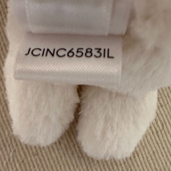 NWT Retired RARE mini bashful bunny keychain Authentic Cream - Picture 10 of 10